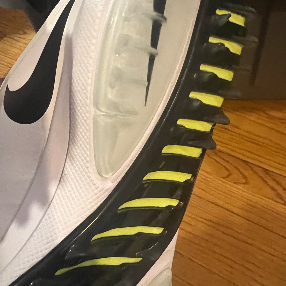 Nike golf shoes - Picture 2 of 11
